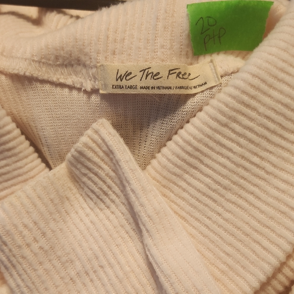 #22...We The Free Pink Ribbed Knit Top...20ptp - Picture 1 of 1